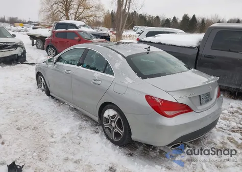 2014 Mercedes-Benz Cla 250 z USA, uszkodzony, nr VIN WDDSJ4EB4EN069166